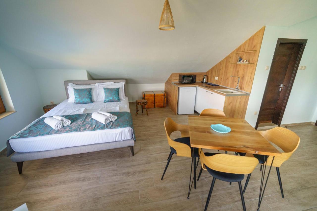 Dolphin Bay Boutique Complex Sozopol Hotel Kültér fotó